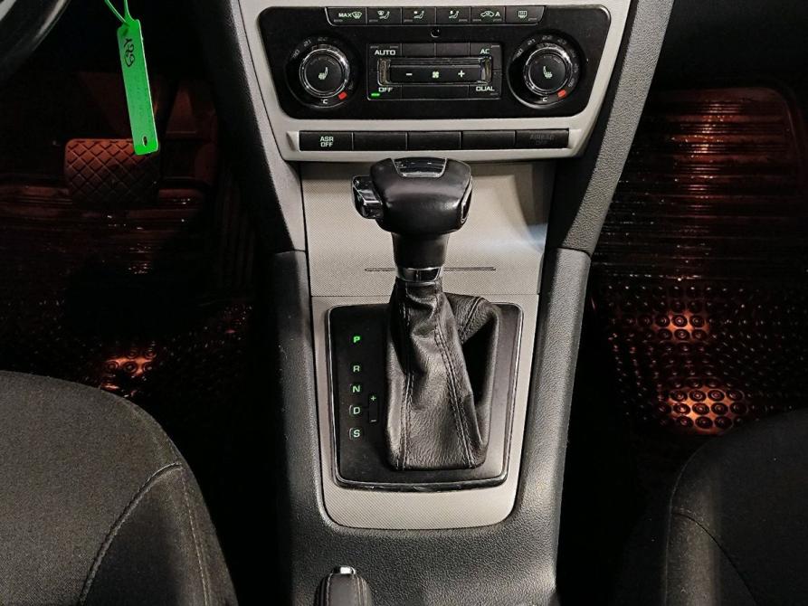Skoda Octavia II (A5) Рестайлинг Москва  - изображение 11