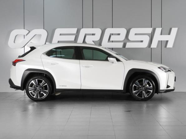Lexus UX I с пробегом 2021 года, цена 3 599 000 рублей, 24532 км, внедорожник, Автокод Объявления
