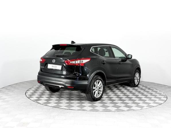 Nissan Qashqai II с пробегом 2018 года, цена 1 648 300 рублей, 61078 км, внедорожник, Автокод Объявления