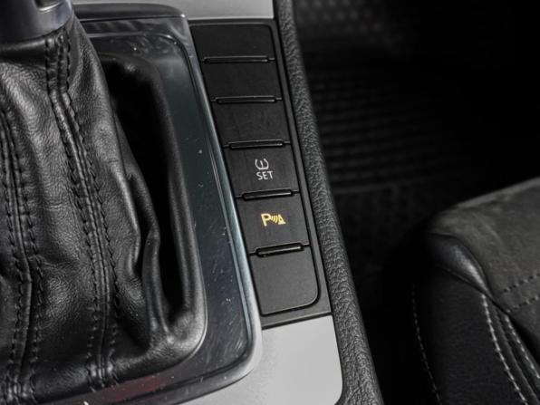 Volkswagen Passat CC I с пробегом 2011 года, цена 1 199 000 рублей, 133274 км, седан, Автокод Объявления