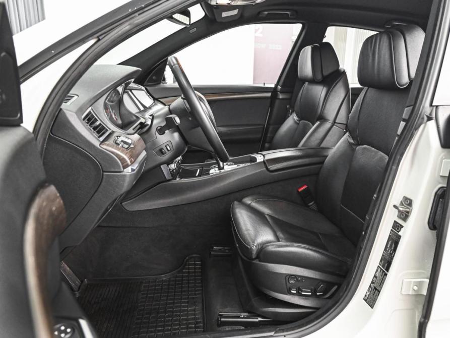 BMW 5 серии VI (F10/F11/F07) Ставрополь  - изображение 10