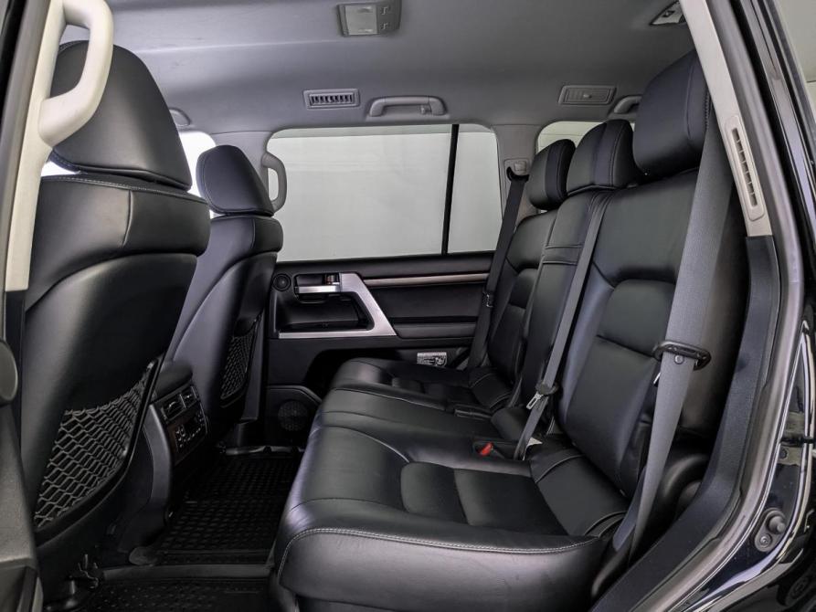 Toyota Land Cruiser 200 Series Рестайлинг 2 Москва  - изображение 18