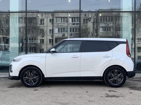 Kia Soul III с пробегом 2021 года, цена 1 650 000 рублей, 43500 км, хэтчбек, Автокод Объявления