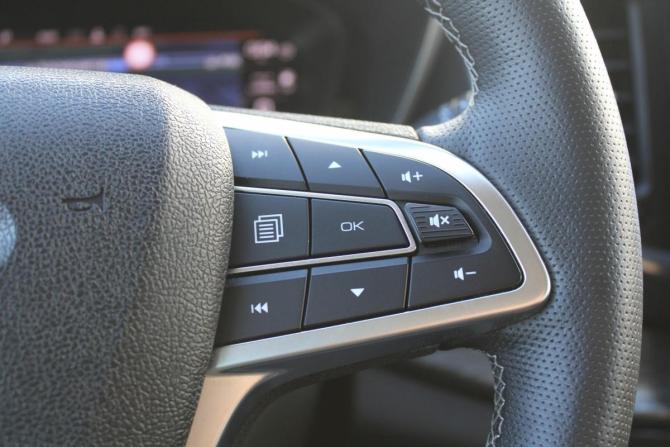 Lada (ВАЗ) Aura с пробегом 2024 года, цена 1 590 000 рублей, 23000 км, седан, Автокод Объявления
