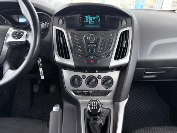 Ford Focus III с пробегом 2015 года, цена 699 000 рублей, 205000 км, универсал, Автокод Объявления