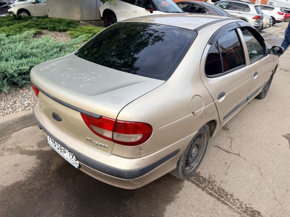 Renault Megane I Рестайлинг с пробегом 1999 года, цена 150 000 рублей, 252009 км, седан, Автокод Объявления