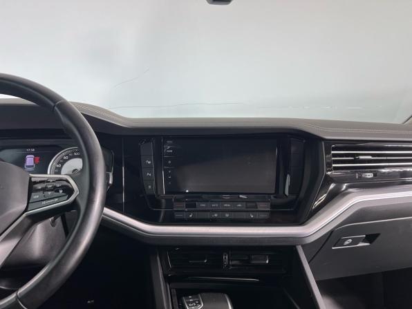 Volkswagen Touareg III с пробегом 2021 года, цена 5 699 000 рублей, 95000 км, внедорожник, Автокод Объявления
