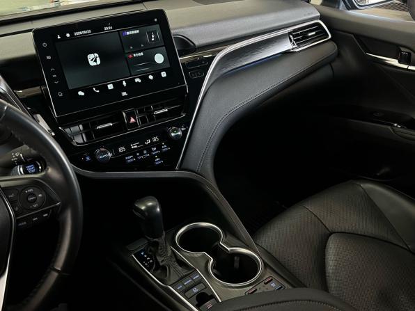 Toyota Camry VIII (XV70) Рестайлинг с пробегом 2023 года, цена 3 300 000 рублей, 61158 км, седан, Автокод Объявления