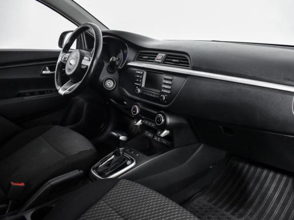 Kia Rio IV с пробегом 2018 года, цена 1 145 000 рублей, 152072 км, седан, Автокод Объявления