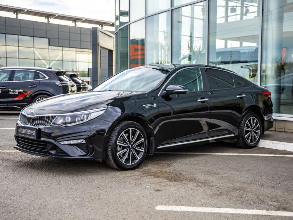 Kia Optima IV Рестайлинг с пробегом 2018 года, цена 1 698 000 рублей, 165373 км, седан, Автокод Объявления