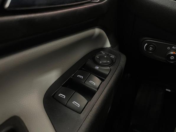 Chevrolet Equinox III с пробегом 2018 года, цена 1 700 000 рублей, 171855 км, внедорожник, Автокод Объявления