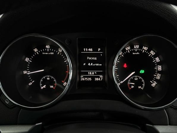 Skoda Yeti I с пробегом 2013 года, цена 980 000 рублей, 267521 км, внедорожник, Автокод Объявления