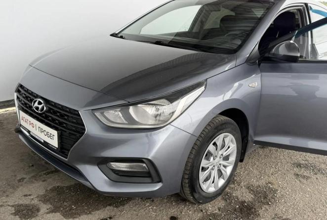 Hyundai Solaris II с пробегом 2018 года, цена 1 219 000 рублей, 91258 км, седан, Автокод Объявления