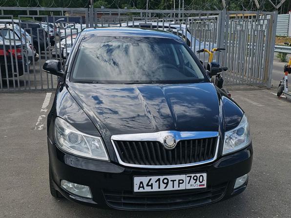 Skoda Octavia II (A5) Рестайлинг с пробегом 2010 года, цена 650 000 рублей, 254000 км, лифтбек, Автокод Объявления