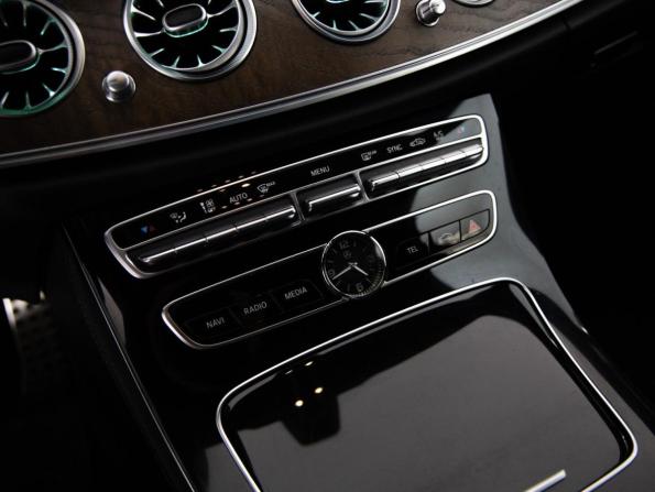Mercedes-Benz E-Класс V (W213 S213 C238) с пробегом 2016 года, цена 2 149 000 рублей, 222068 км, седан, Автокод Объявления