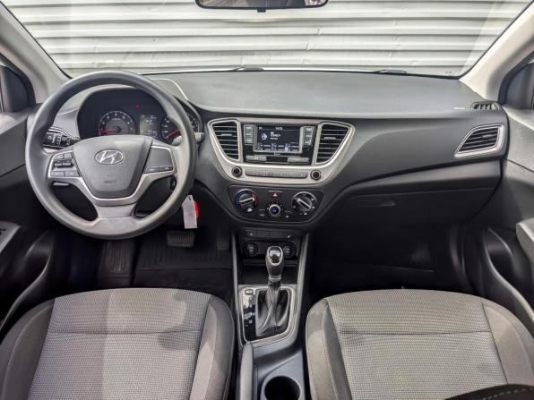 Hyundai Solaris II Рестайлинг с пробегом 2022 года, цена 1 650 000 рублей, 76792 км, седан, Автокод Объявления