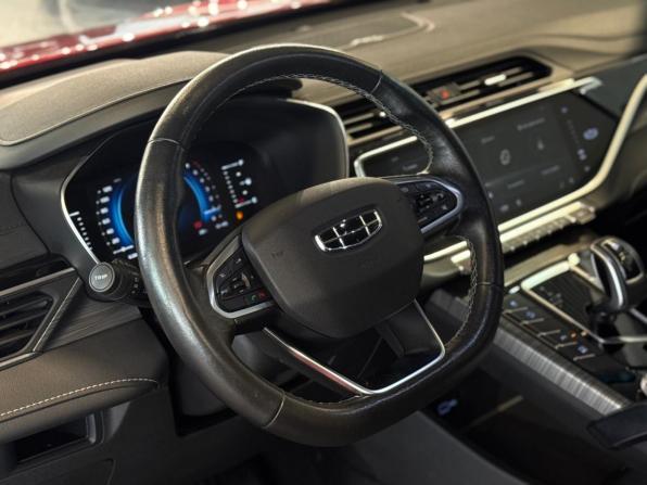 Geely Atlas Pro с пробегом 2022 года, цена 1 795 000 рублей, 63557 км, внедорожник, Автокод Объявления