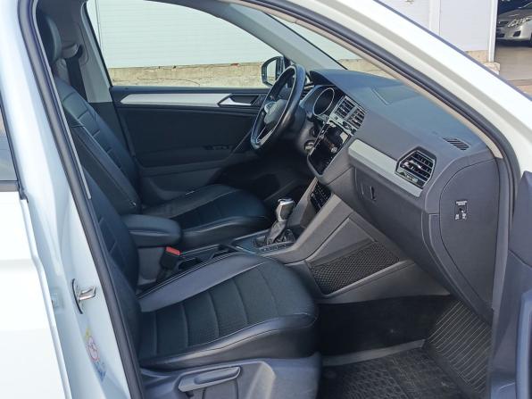 Volkswagen Tiguan II Рестайлинг с пробегом 2021 года, цена 2 690 000 рублей, 68230 км, внедорожник, Автокод Объявления