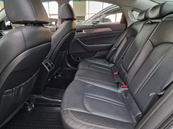 Hyundai Sonata VII (LF) Рестайлинг с пробегом 2018 года, цена 1 849 000 рублей, 99086 км, седан, Автокод Объявления