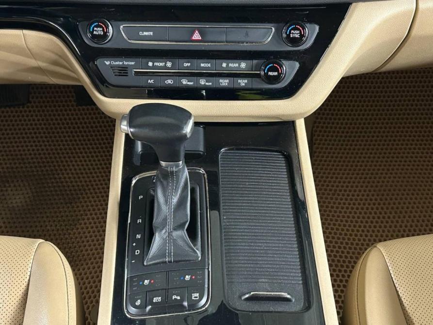 Kia Carnival III Санкт-Петербург  - изображение 16