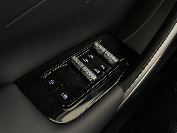 Geely Atlas II с пробегом 2024 года, цена 3 199 000 рублей, 31707 км, внедорожник, Автокод Объявления
