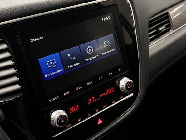Mitsubishi Outlander III Рестайлинг 3 с пробегом 2022 года, цена 2 749 000 рублей, 77647 км, внедорожник, Автокод Объявления