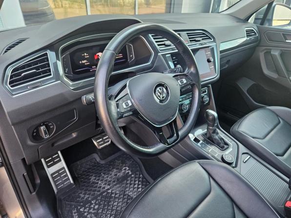 Volkswagen Tiguan II с пробегом 2019 года, цена 3 221 000 рублей, 62000 км, внедорожник, Автокод Объявления