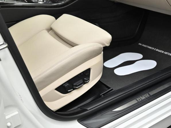 BMW 5 серии VI (F10/F11/F07) с пробегом 2011 года, цена 1 649 000 рублей, 108000 км, седан, Автокод Объявления