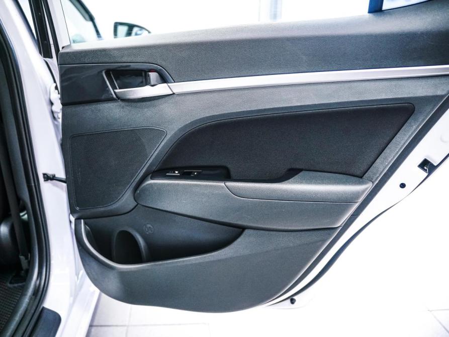 Hyundai Elantra VI (AD) Рестайлинг Красноярск  - изображение 28