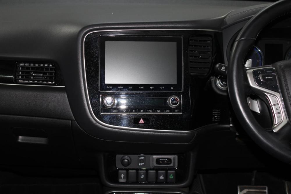 Mitsubishi Outlander III Рестайлинг 3 Владивосток  - изображение 17