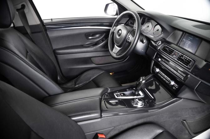 BMW 5 серии VI (F10/F11/F07) с пробегом 2012 года, цена 2 129 000 рублей, 331659 км, седан, Автокод Объявления
