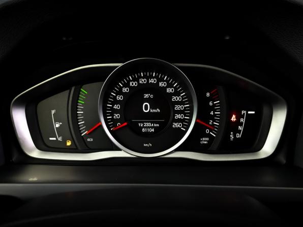 Volvo S60 II Рестайлинг с пробегом 2017 года, цена 2 060 000 рублей, 61101 км, седан, Автокод Объявления