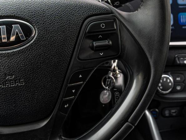 Kia Ceed II Рестайлинг с пробегом 2018 года, цена 1 410 000 рублей, 140287 км, хэтчбек, Автокод Объявления