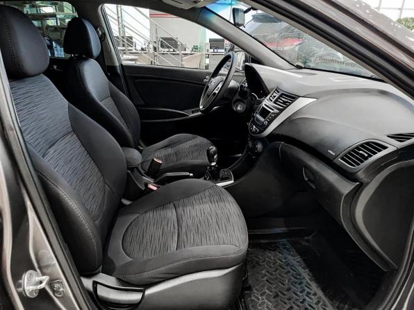 Hyundai Solaris I Рестайлинг с пробегом 2015 года, цена 480 000 рублей, 183394 км, седан, Автокод Объявления