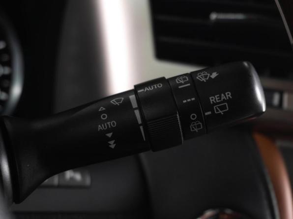 Lexus LX III Рестайлинг с пробегом 2015 года, цена 6 149 000 рублей, 136369 км, внедорожник, Автокод Объявления