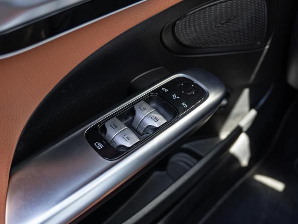 Mercedes-Benz C-Класс V (W206) с пробегом 2021 года, цена 4 580 000 рублей, 82110 км, седан, Автокод Объявления