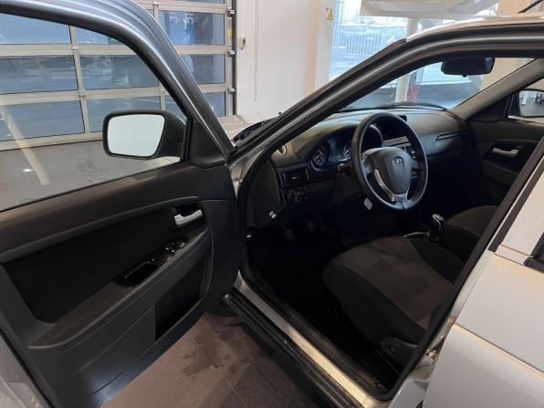 Lada (ВАЗ) Priora I Рестайлинг с пробегом 2018 года, цена 800 000 рублей, 69951 км, седан, Автокод Объявления