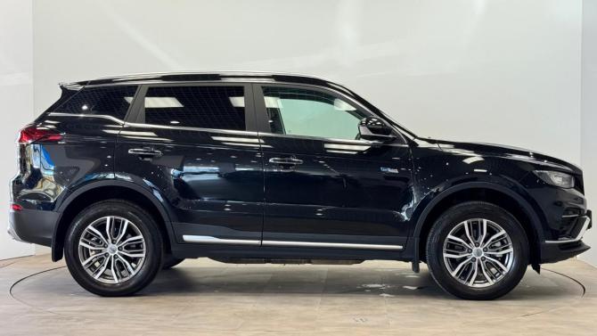 Geely Atlas Pro с пробегом 2024 года, цена 2 200 000 рублей, 48682 км, внедорожник, Автокод Объявления