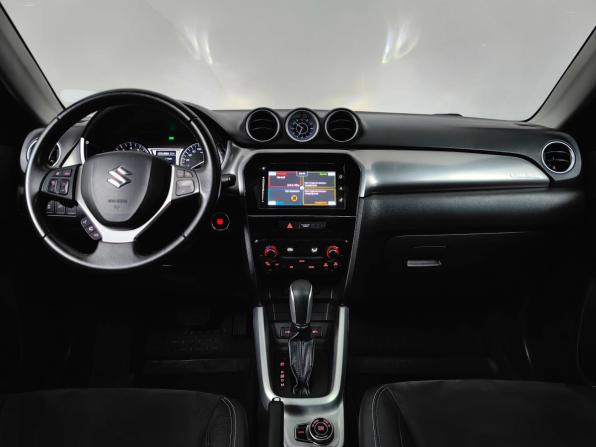 Suzuki Vitara II с пробегом 2018 года, цена 1 558 000 рублей, 165968 км, внедорожник, Автокод Объявления