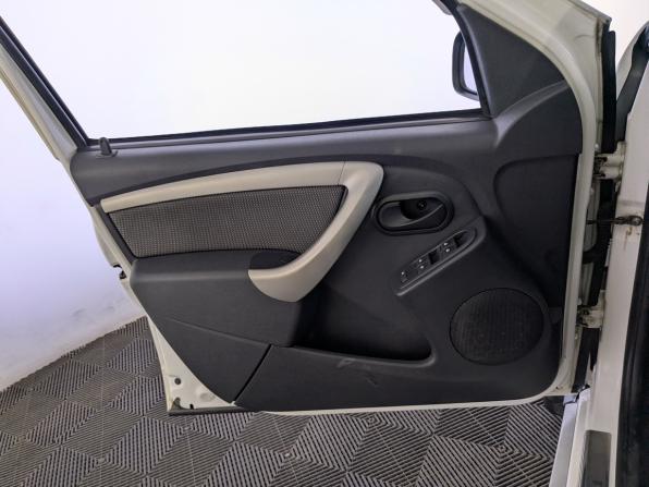 Renault Duster I с пробегом 2015 года, цена 1 250 000 рублей, 116283 км, внедорожник, Автокод Объявления