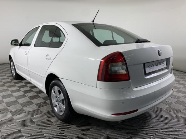 Skoda Octavia II (A5) Рестайлинг с пробегом 2011 года, цена 970 000 рублей, 123000 км, лифтбек, Автокод Объявления
