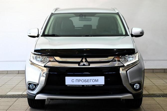 Mitsubishi Outlander III Рестайлинг 2 с пробегом 2018 года, цена 2 070 000 рублей, 100233 км, внедорожник, Автокод Объявления