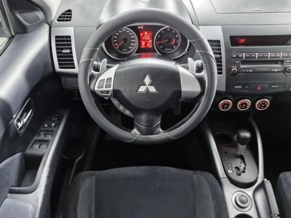 Mitsubishi Outlander II с пробегом 2008 года, цена 1 099 000 рублей, 212966 км, внедорожник, Автокод Объявления