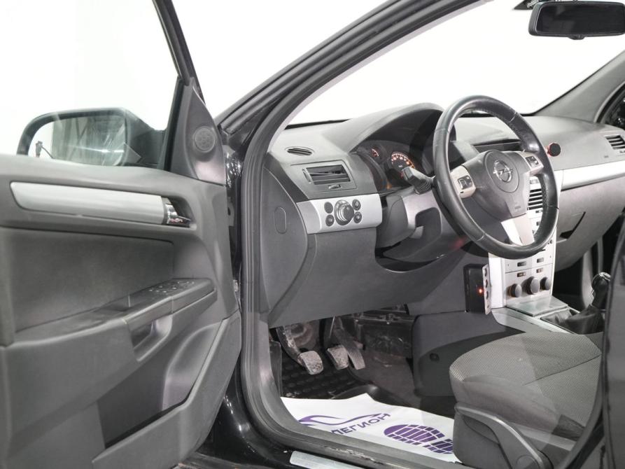 Opel Astra H Рестайлинг Новосибирск  - изображение 19