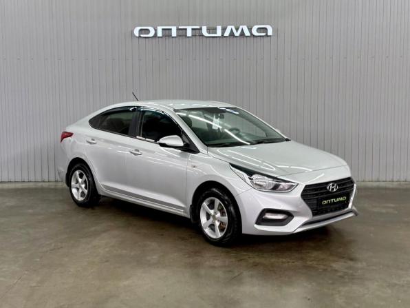 Hyundai Solaris II с пробегом 2019 года, цена 1 497 000 рублей, 124681 км, седан, Автокод Объявления
