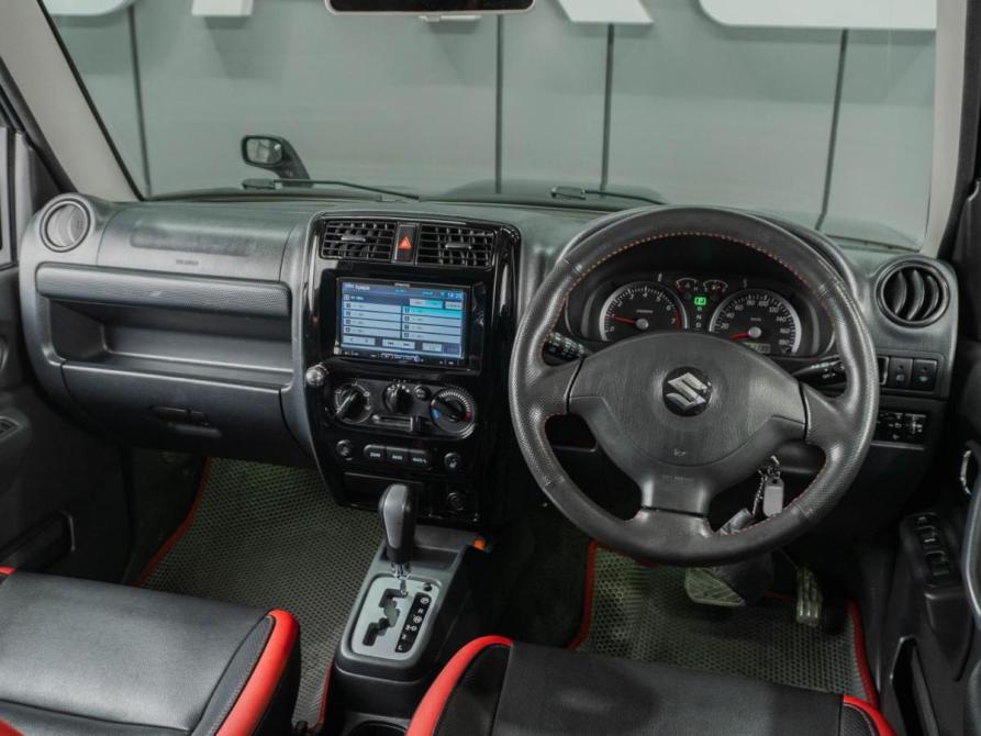 Suzuki Jimny III Рестайлинг 2 Тюмень  - изображение 6