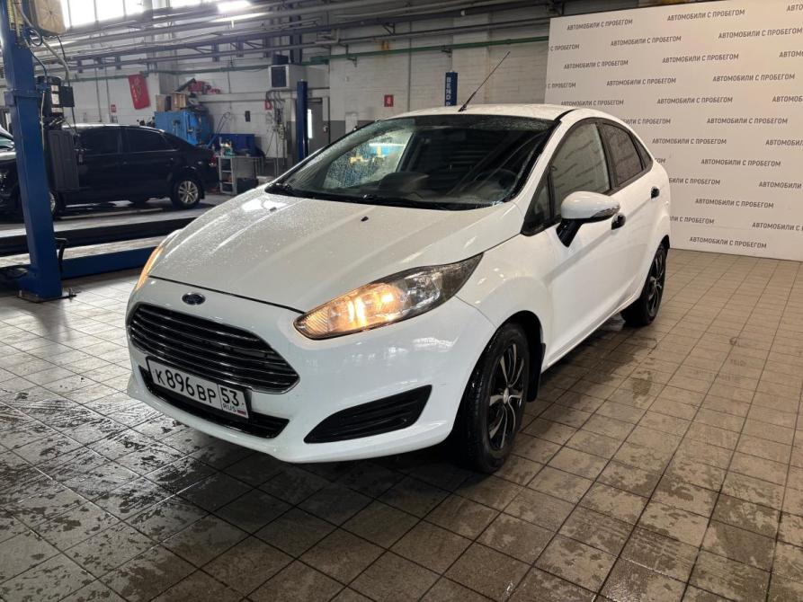 Ford Fiesta Mk6 Рестайлинг Санкт-Петербург  - изображение 1
