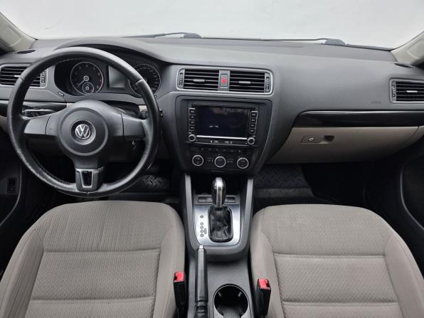 Volkswagen Jetta VI с пробегом 2012 года, цена 820 000 рублей, 296026 км, седан, Автокод Объявления