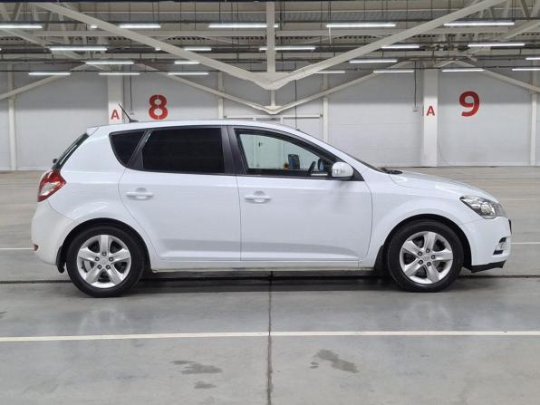 Kia Ceed I Рестайлинг с пробегом 2010 года, цена 680 000 рублей, 209722 км, хэтчбек, Автокод Объявления