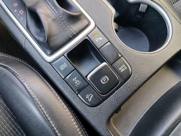 Kia Sportage IV с пробегом 2017 года, цена 1 912 000 рублей, 296952 км, внедорожник, Автокод Объявления